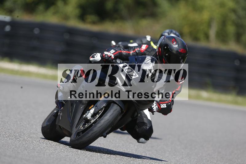 /Archiv-2025/48 25.08.2025 Cornu Master School ADR/blau-bleu/102